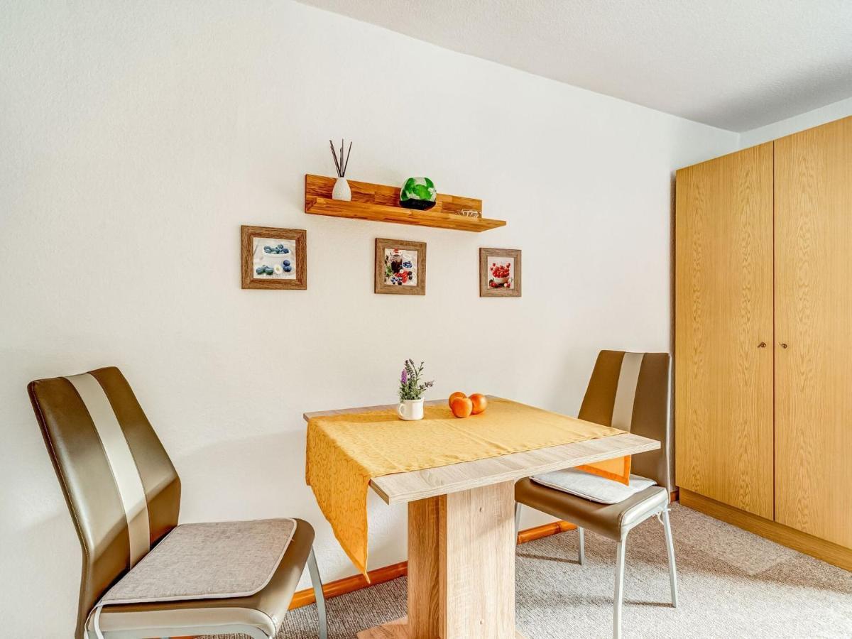 Holiday Home With Garden Langenbach  Luaran gambar