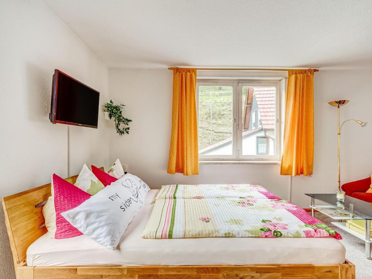 Holiday Home With Garden Langenbach  Luaran gambar